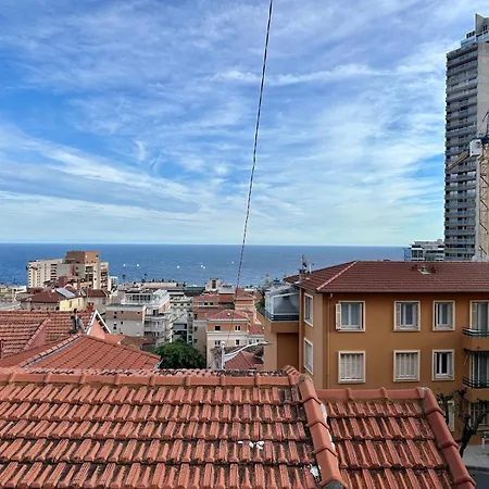 Monaco Brigitte Terrasse بوزولي