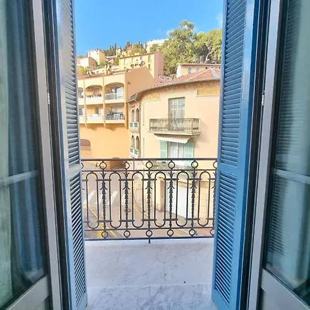 Monaco Brigitte Terrasse