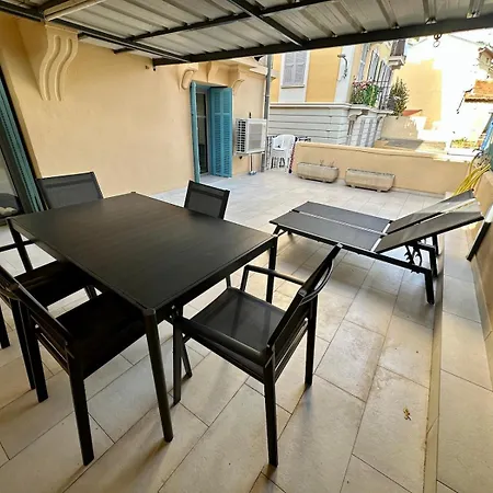 דירה Monaco Brigitte Terrasse בוסוליי