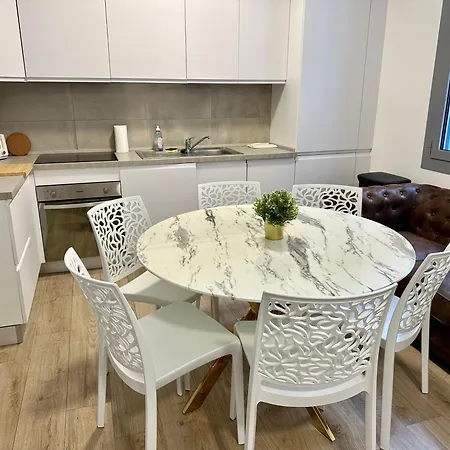 Monaco Brigitte Terrasse דירה בוסוליי