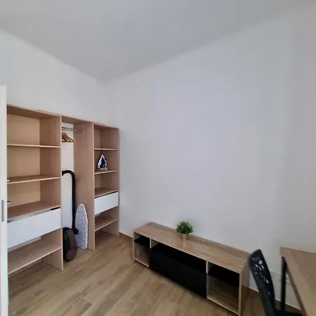 Monaco Brigitte Terrasse דירה